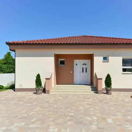 Villa First Hill Comfortable