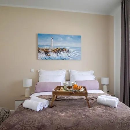 First Hill Comfortable Villa Zara