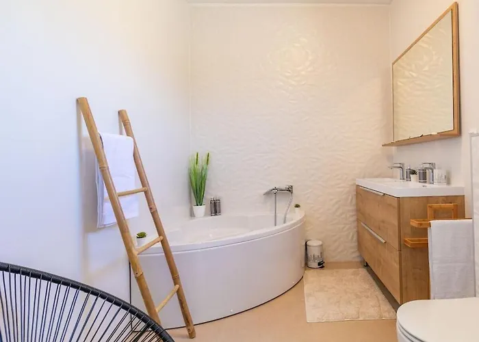 First Hill Comfortable Villa Zadar