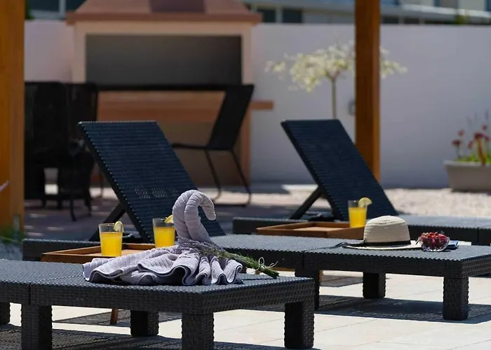 Villa First Hill Comfortable Zadar