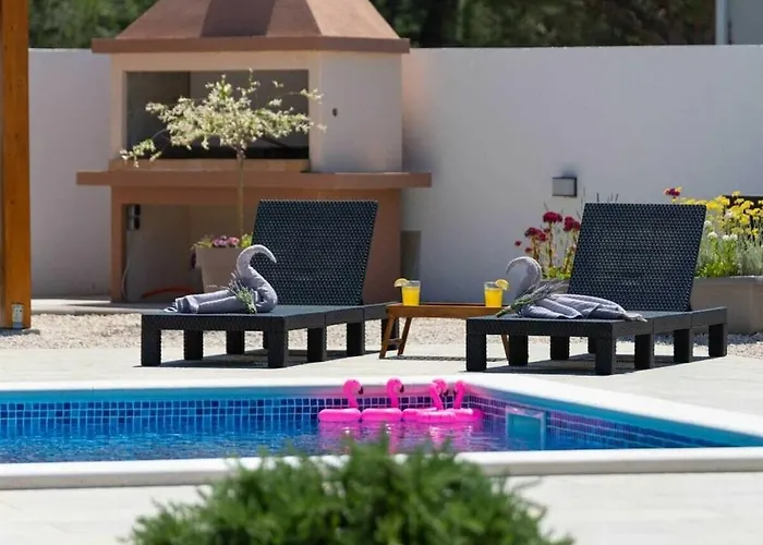 First Hill Comfortable Villa Zadar