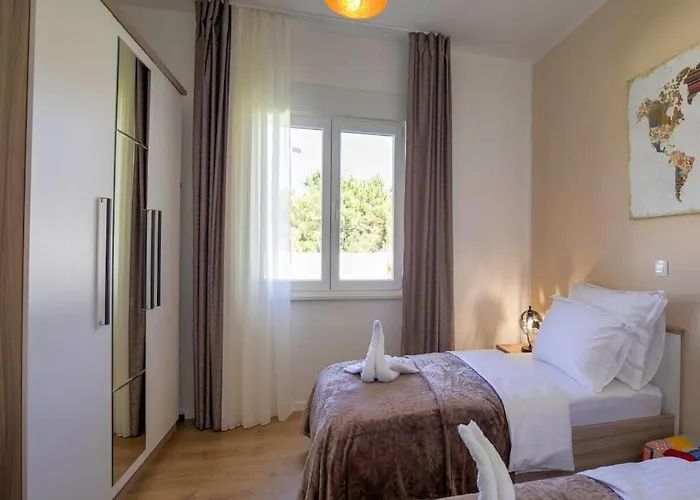 First Hill Comfortable Villa *