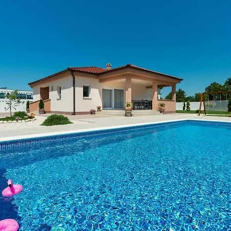 First Hill Comfortable