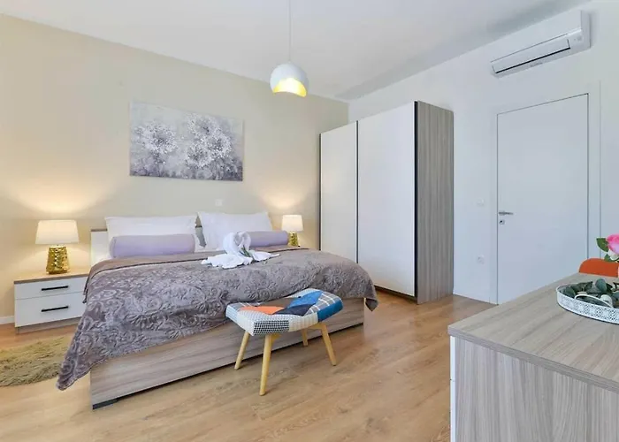 Вилла First Hill Comfortable *